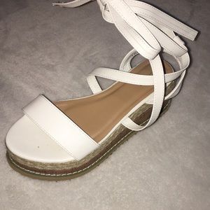 PrettyLittleThing Platform Lace-Up Sandals